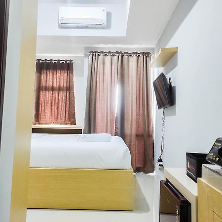 Comfy And Minimalist Studio At Vida View Apartment By Travelio Pampang Bagian luar foto